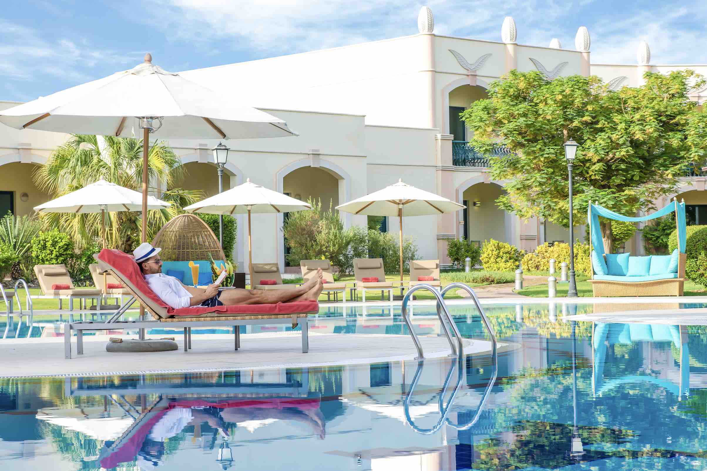 Aquarius Pool Bar Al Ain