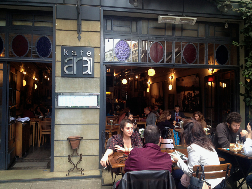 Cafe Ara
