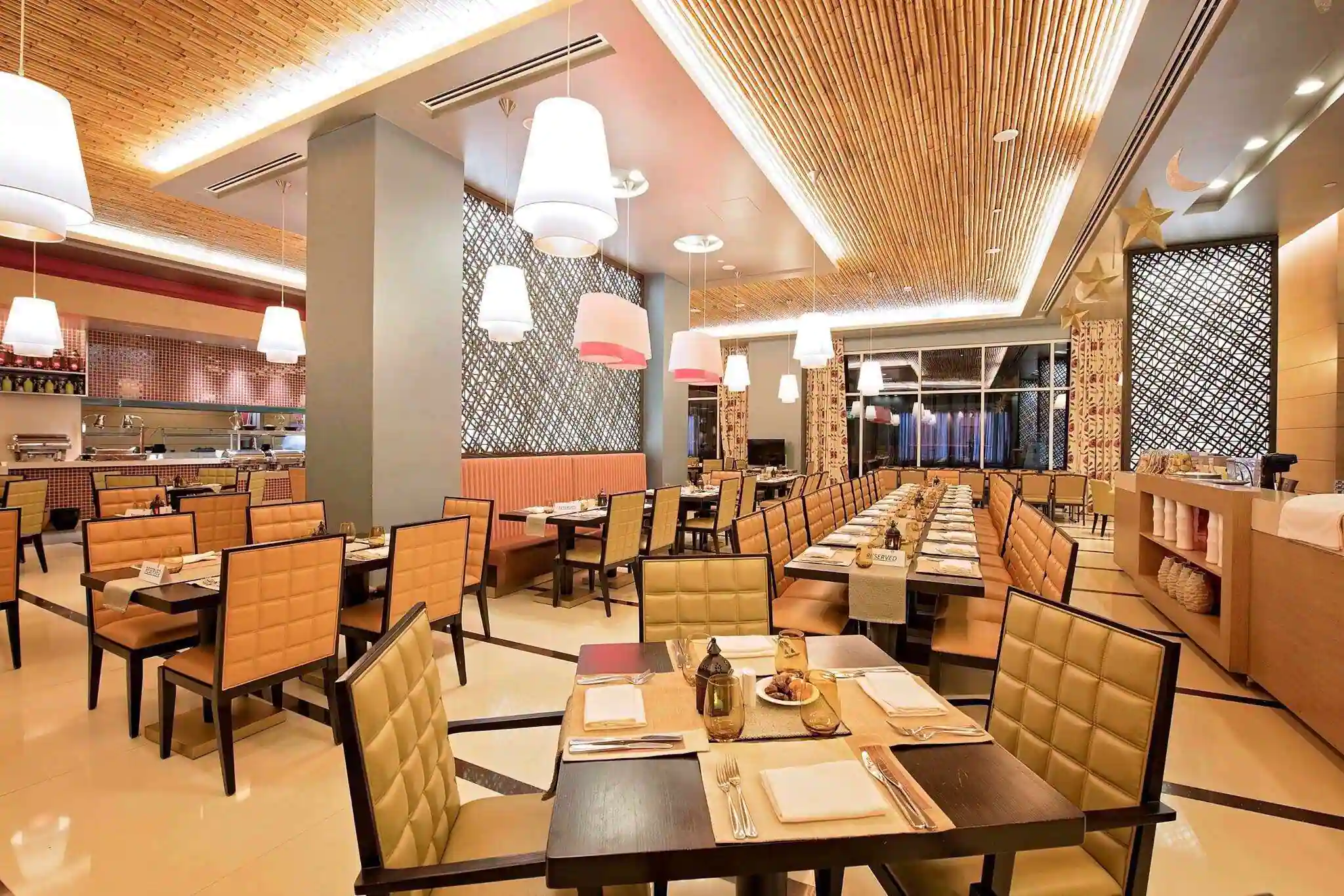 Elements All Day Dining Hili Rayhaan