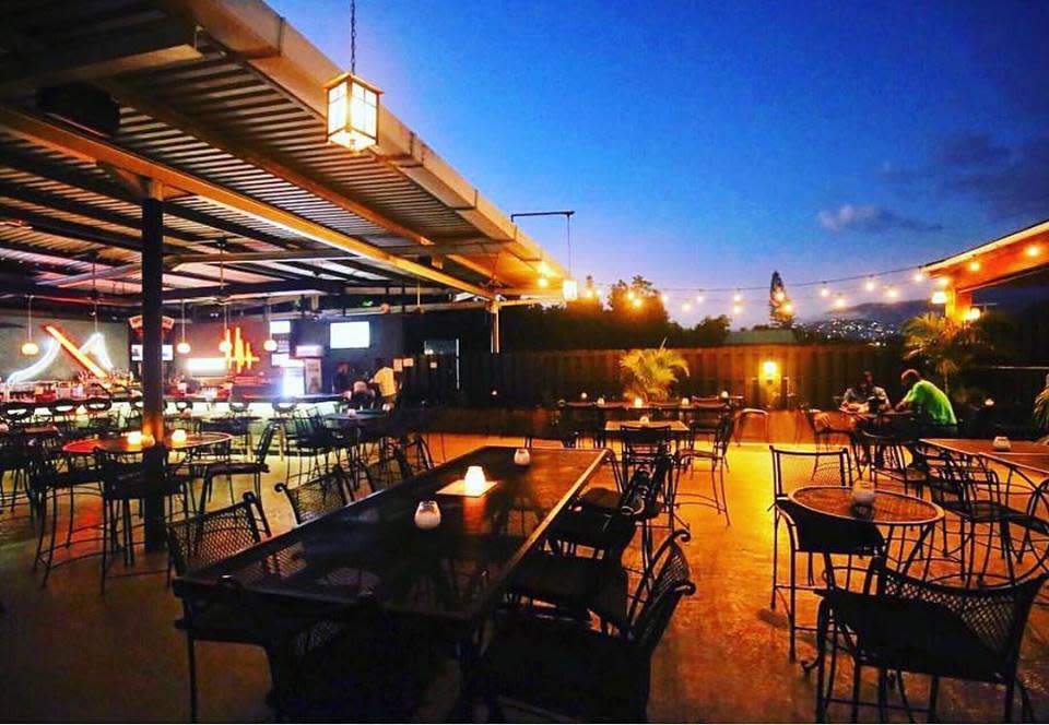 Macau Gaming Lounge & Bar