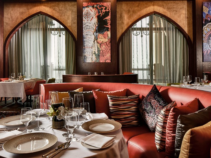 Martabaan by Hemant Oberoi