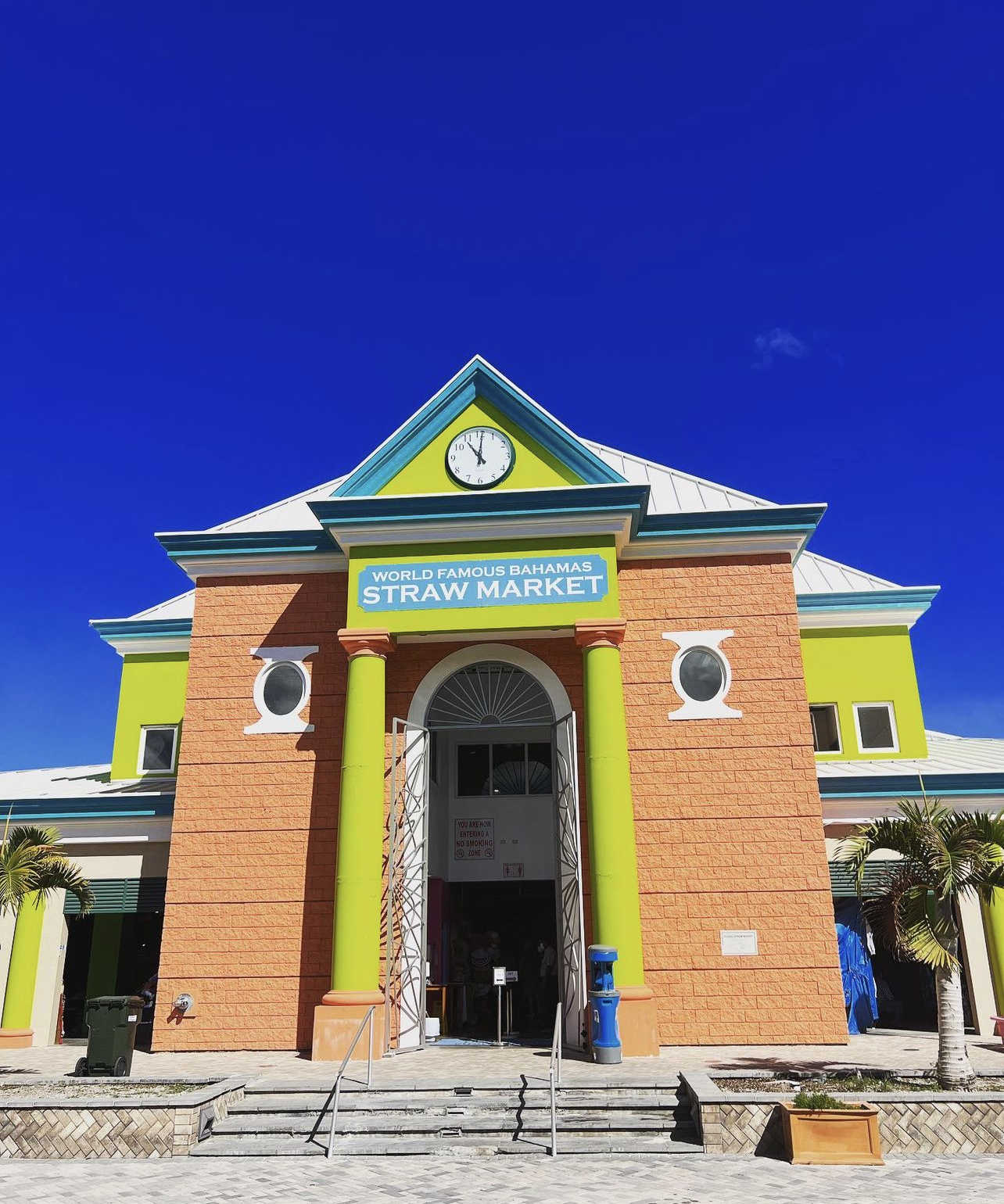 Nassau Straw Market
