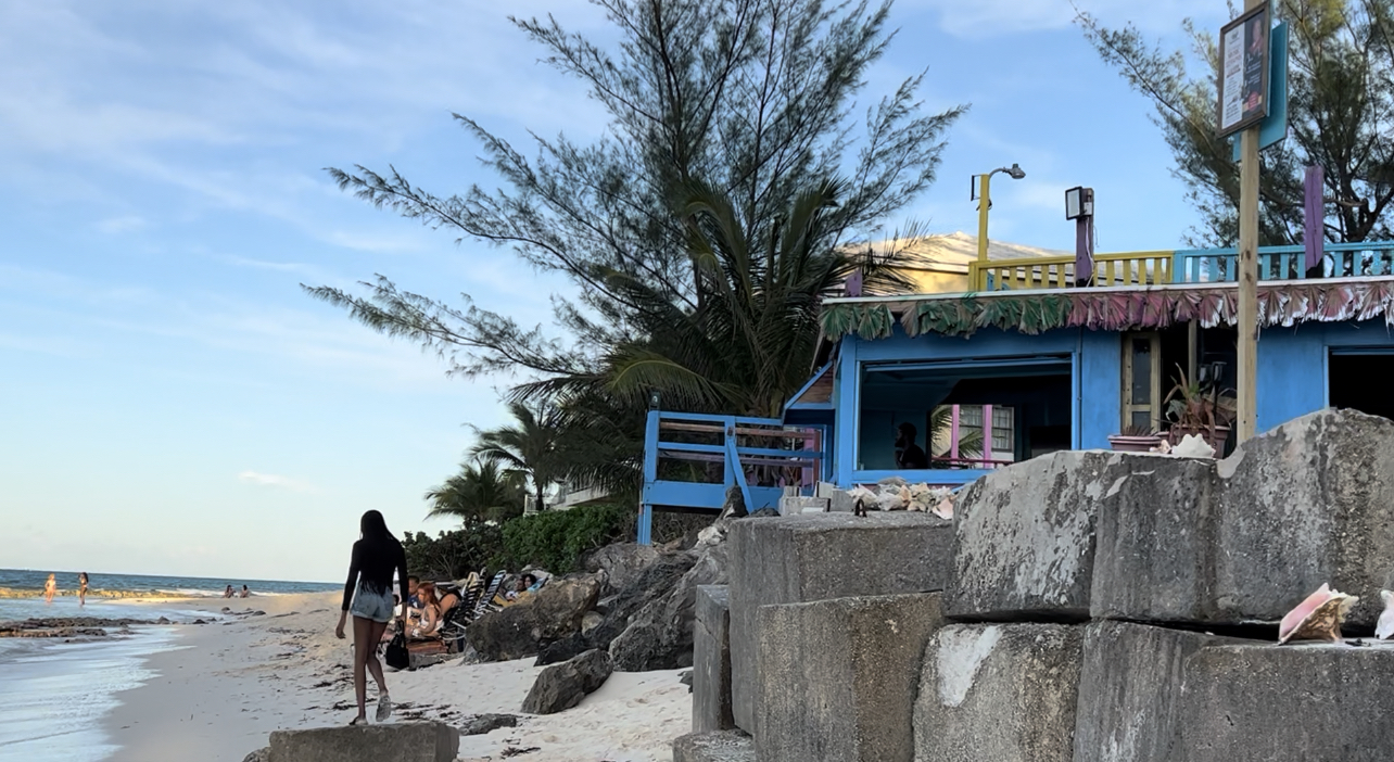Nirvana Beach Bar