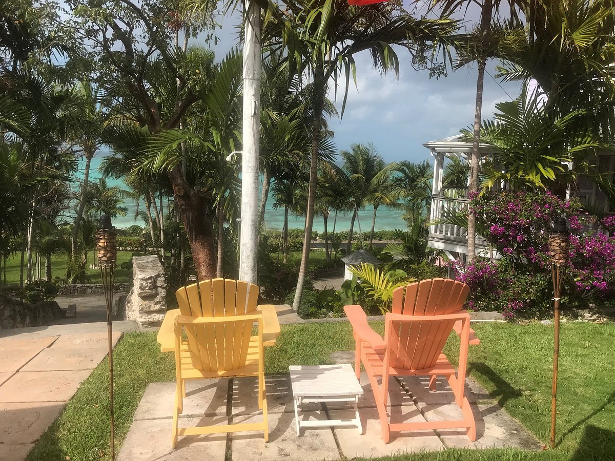 Plantation Bar & Grill