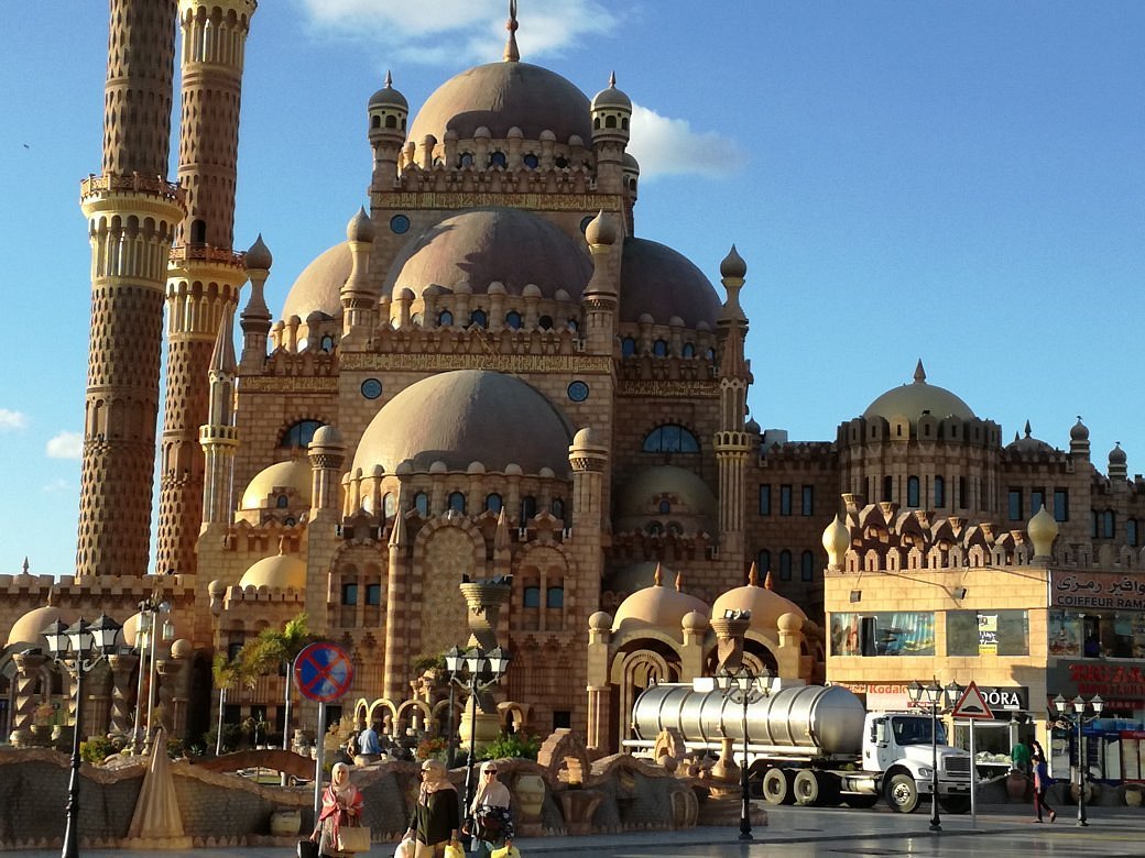 Sahaba Mosque in the old market