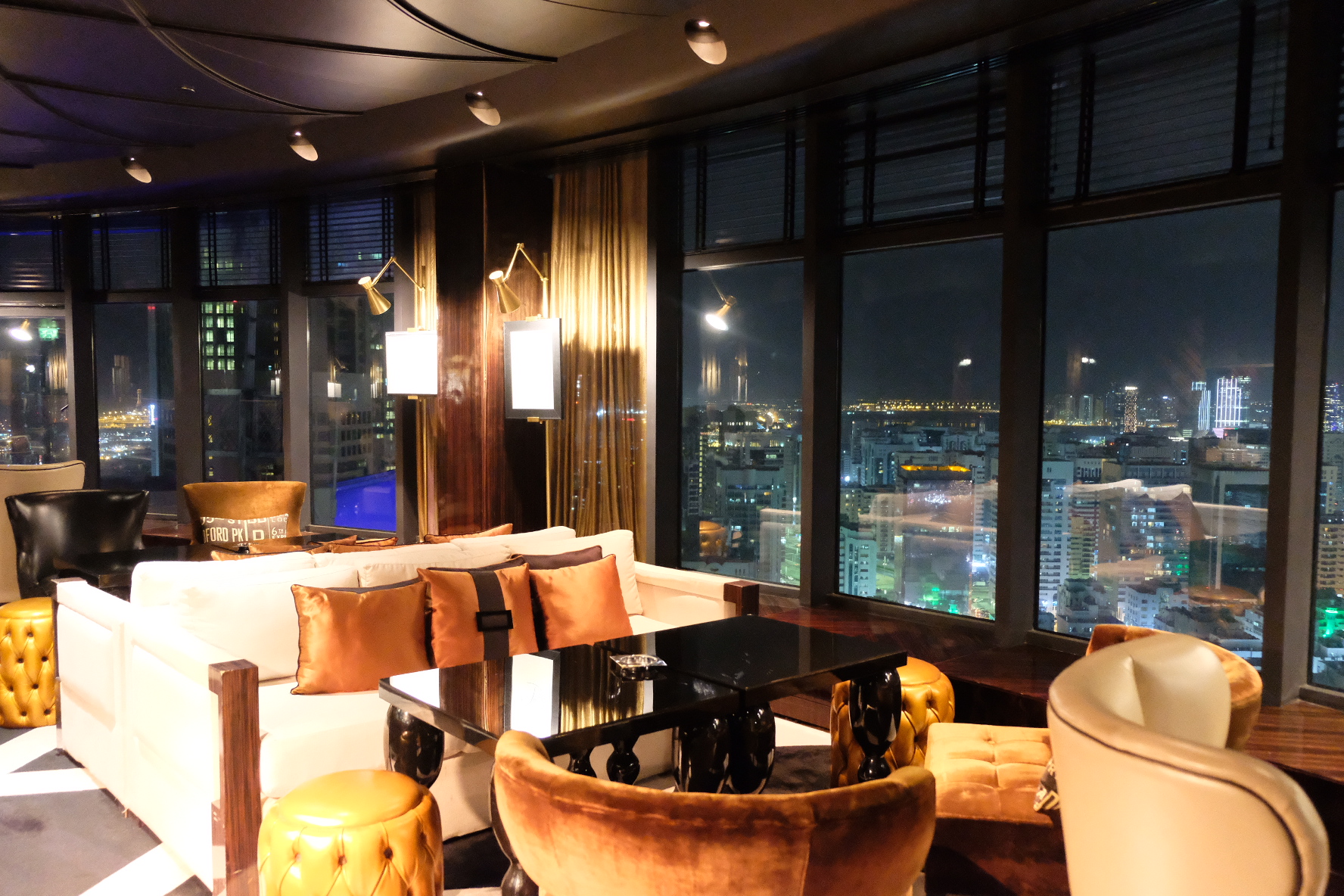 Stratos Revolving Lounge & Bar