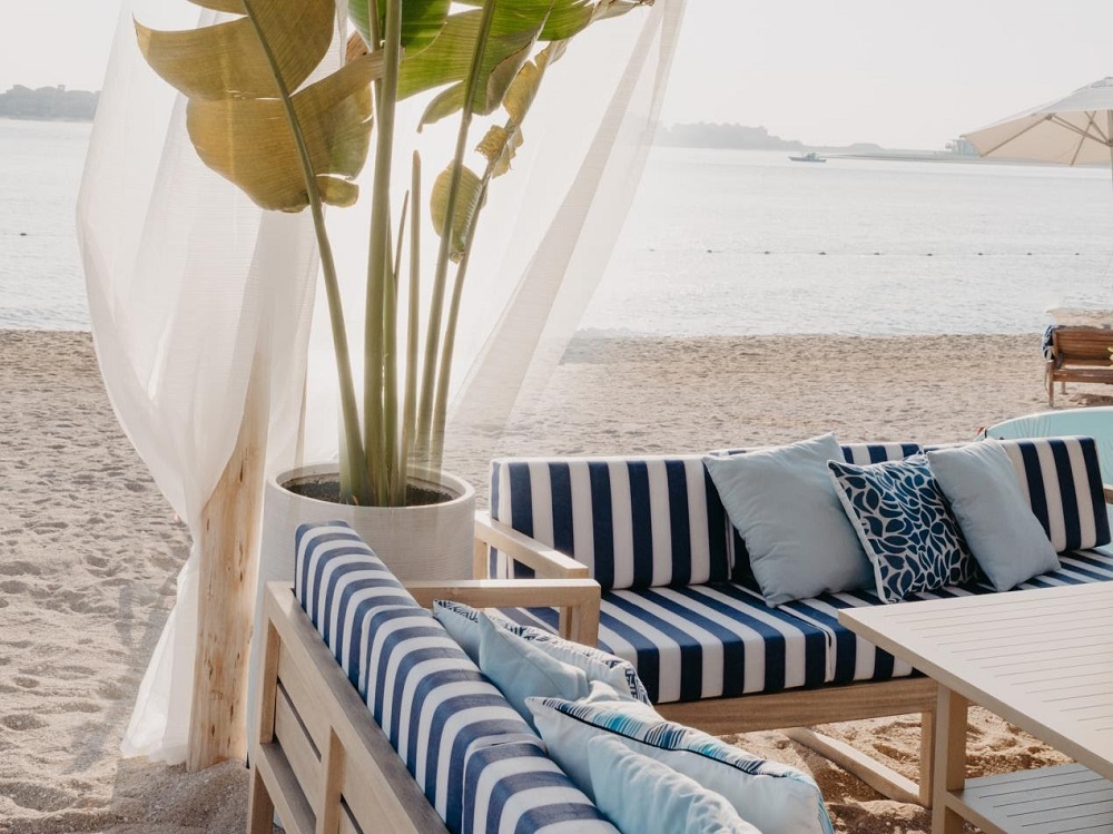 Surf Club West Beach