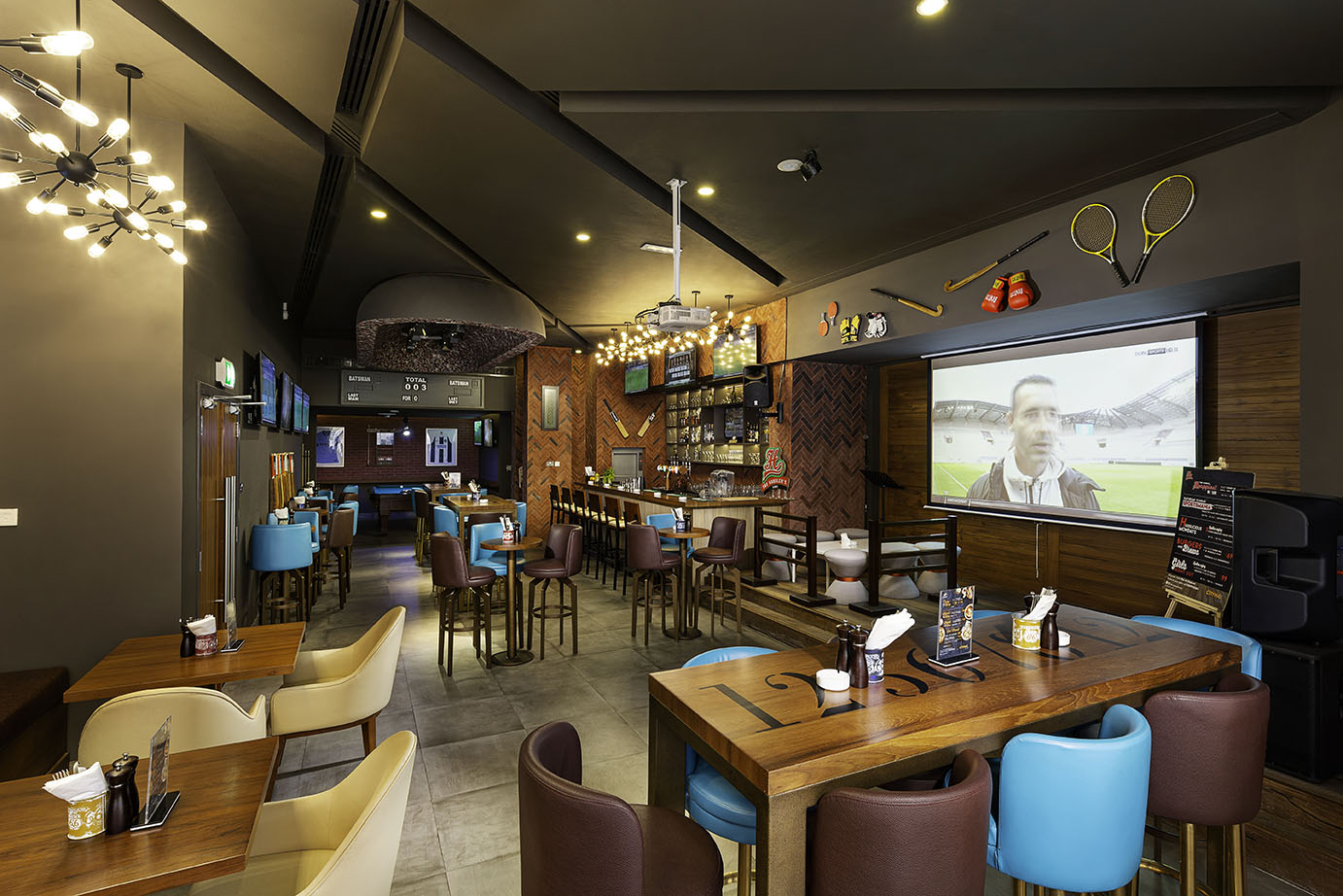 The Huddle Sports Bar & Grill - Ras Al Khaimah