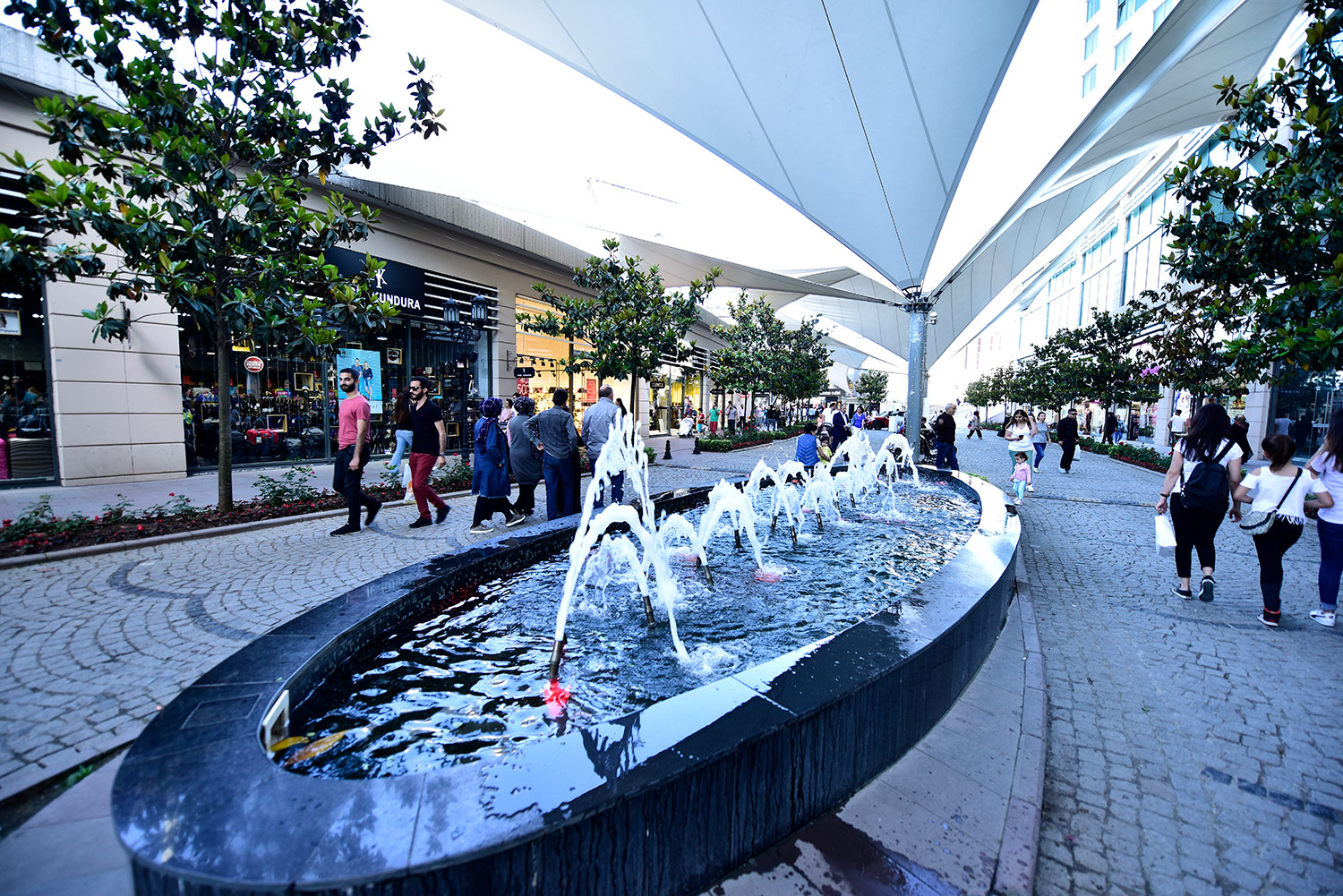 Viaport Asia Outlet Shopping