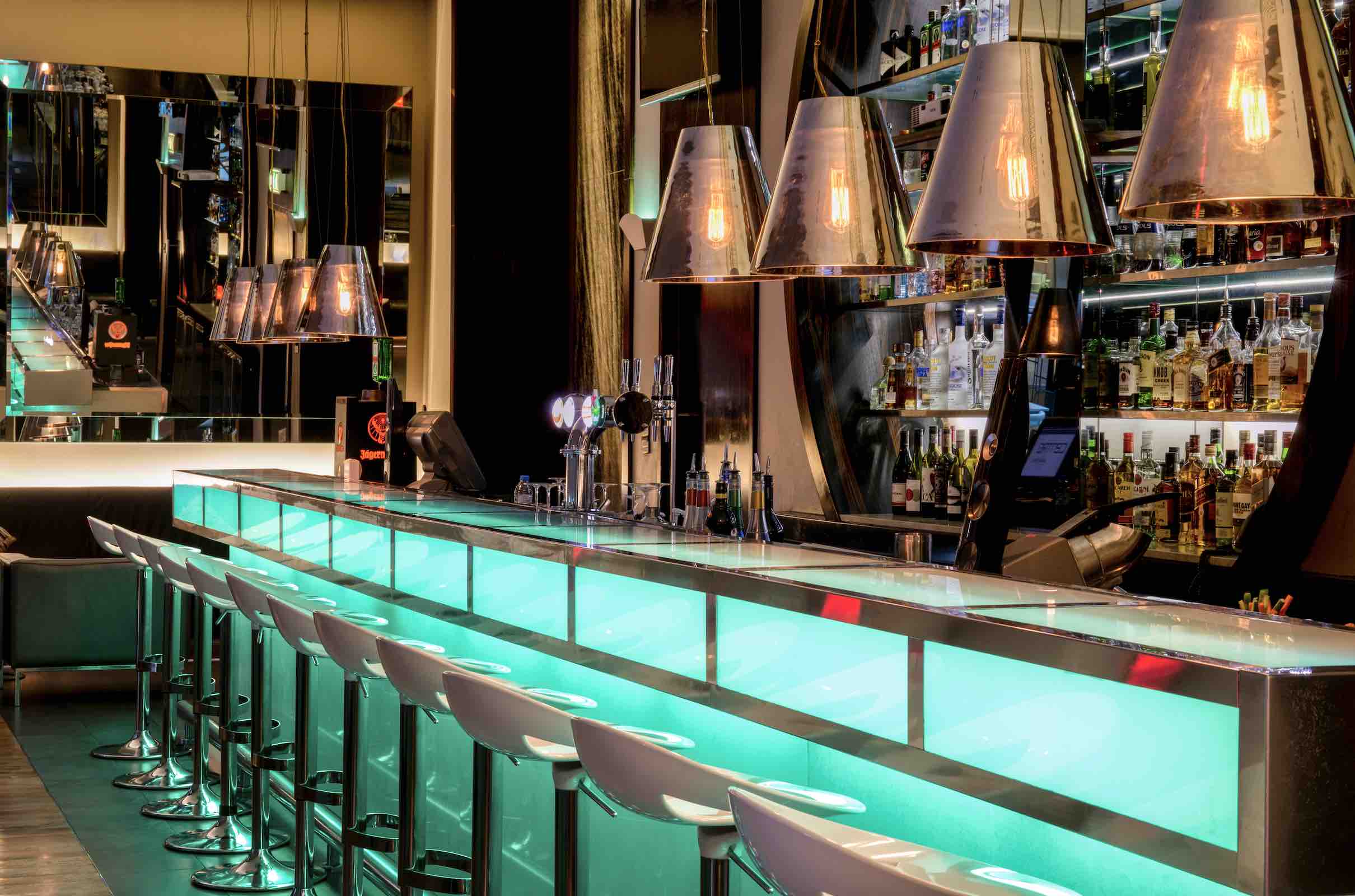 c.mondo - Centro Barsha